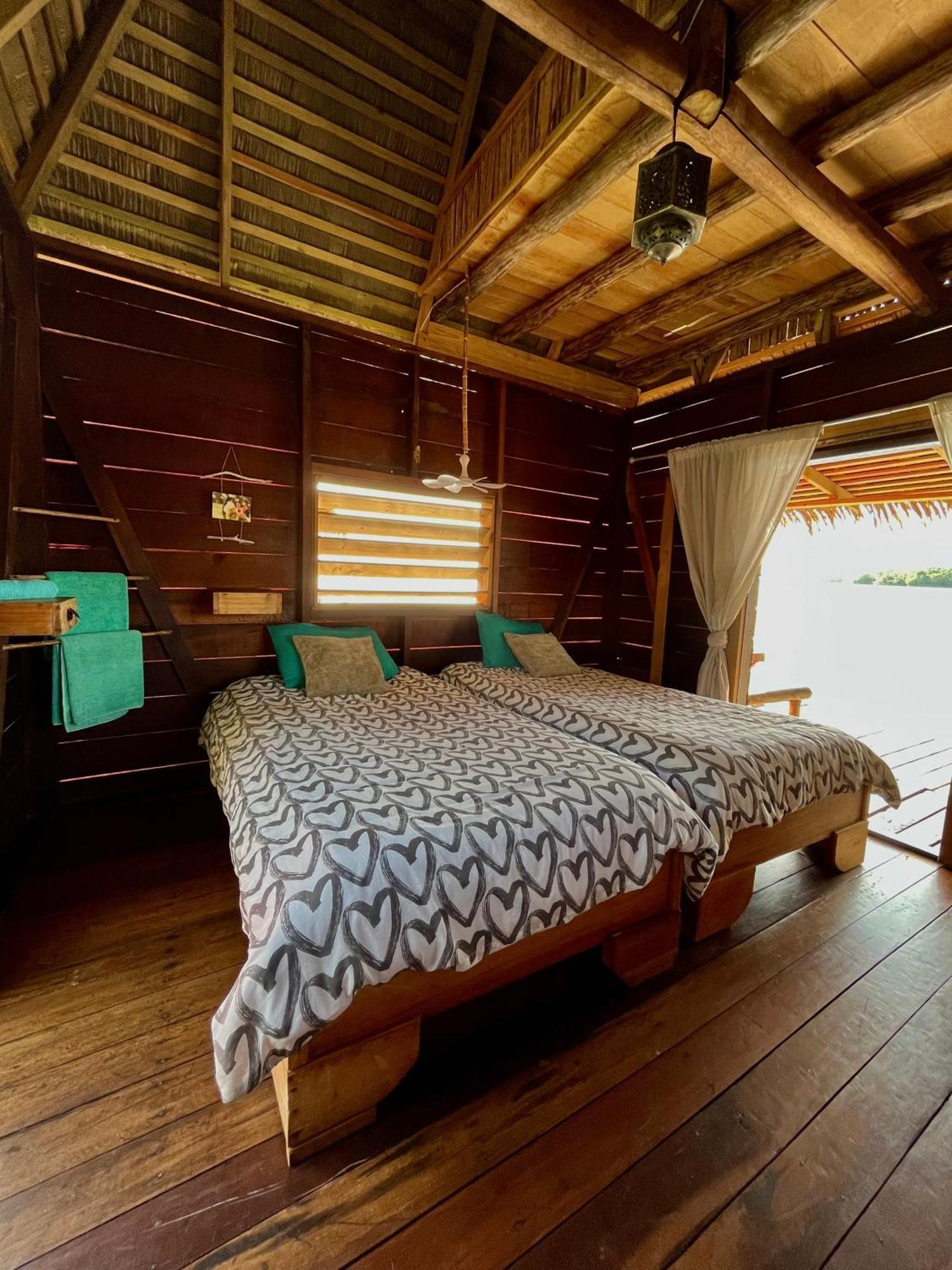 Hotel Urraca Private Island Punta Laurel Exterior foto